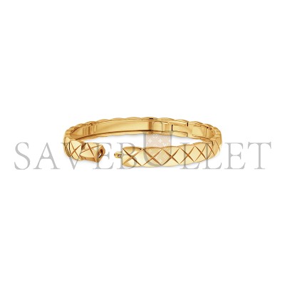 CHANEL COCO CRUSH BRACELETQUILTED MOTIF, 18K YELLOW GOLD J13221